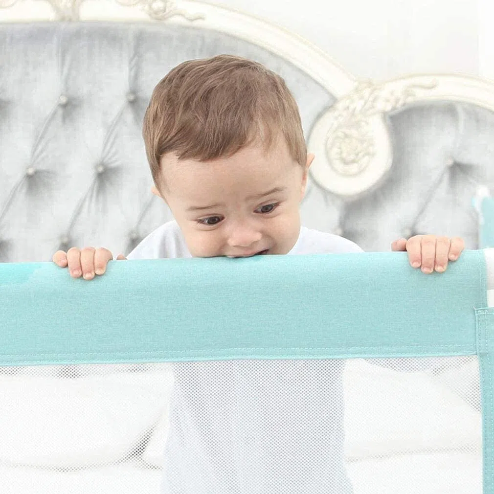 Baby Playpen Riel de Cama para niños pequeños Protector de Seguridad de Borde de Parachoques para Cama Elevación Vertical Barandilla de Cama para niños de Altura Ajustable con Mall